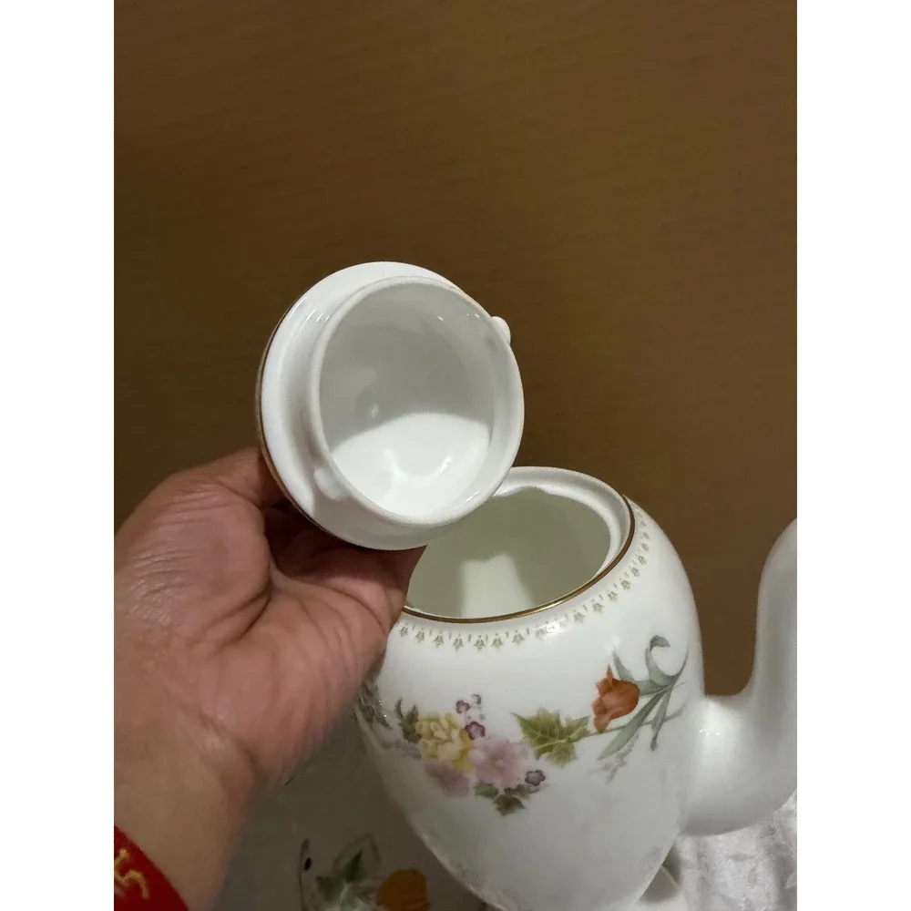 Wedgwood Mirabelle Bone China Coffee Pot R4537 Floral Gold Trim Made in England
